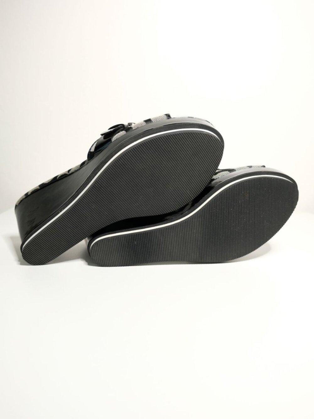 Y2K Coach Platform Wedge Sandals, Excellent Condition, A0121, Geri, Black, 8.5 M - Picture 9 of 15